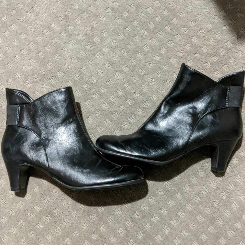Aerosoles Boots